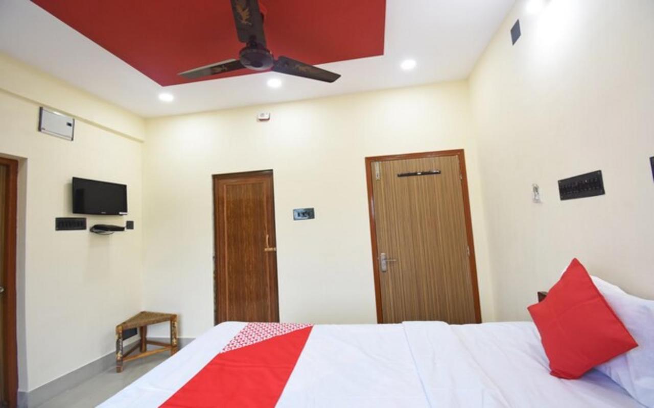Staymaker Hotel Sannidhyo Shantiniketan Bagian luar foto