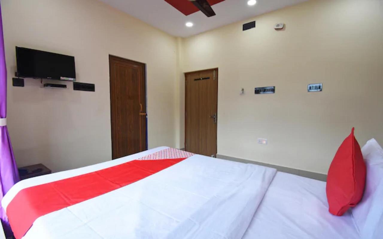 Staymaker Hotel Sannidhyo Shantiniketan Bagian luar foto
