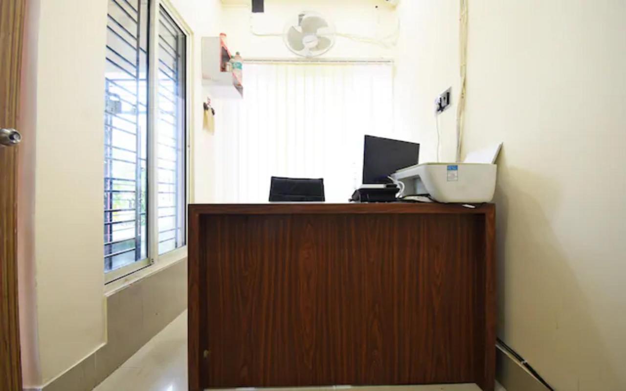 Staymaker Hotel Sannidhyo Shantiniketan Bagian luar foto